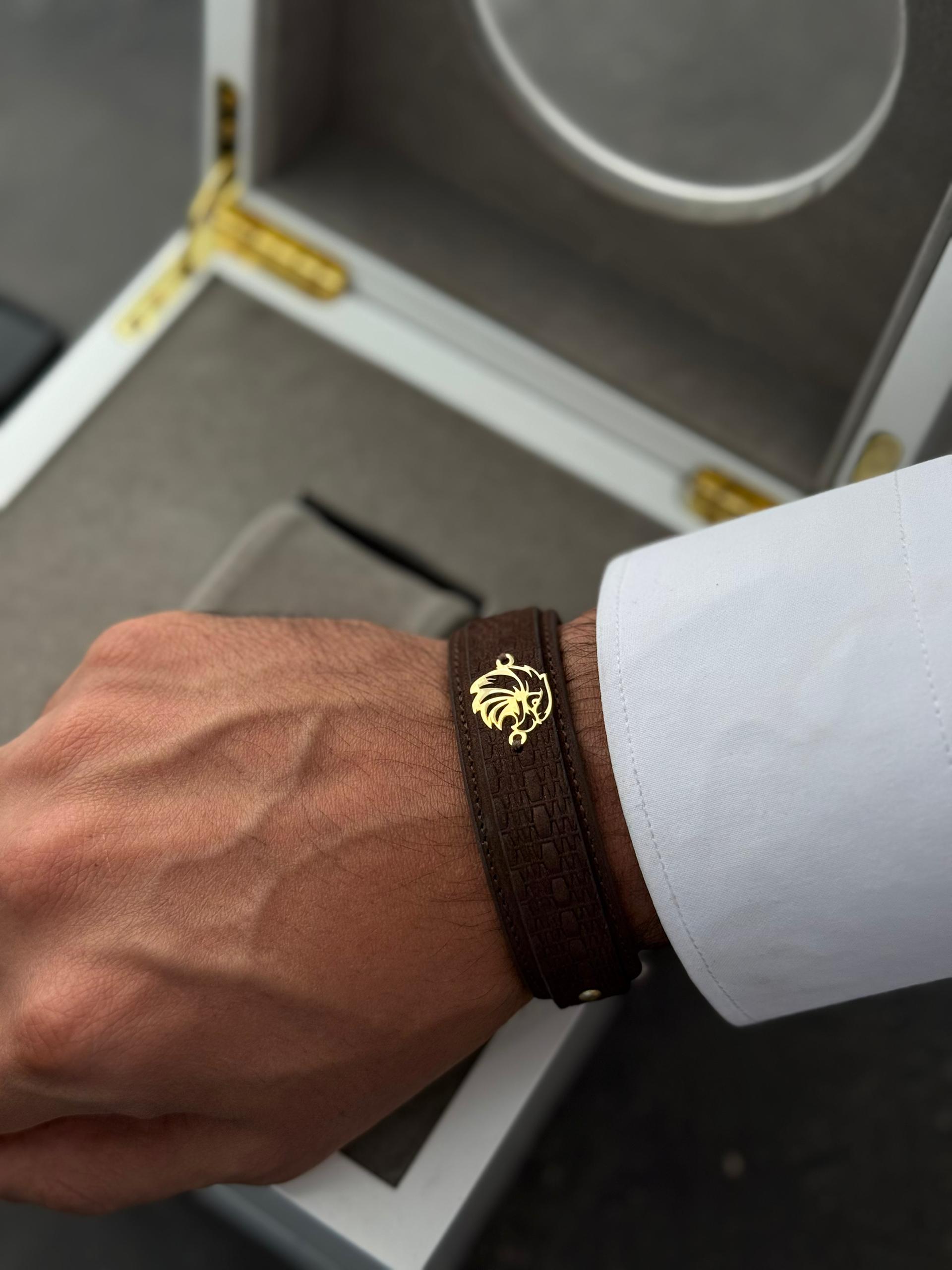 دستبند چرم طرح عقاب