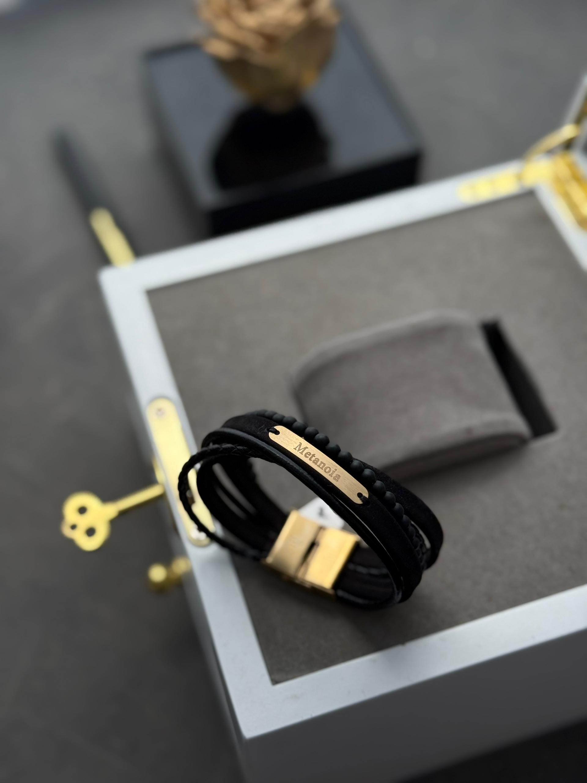 دستبند چرم metanoia 