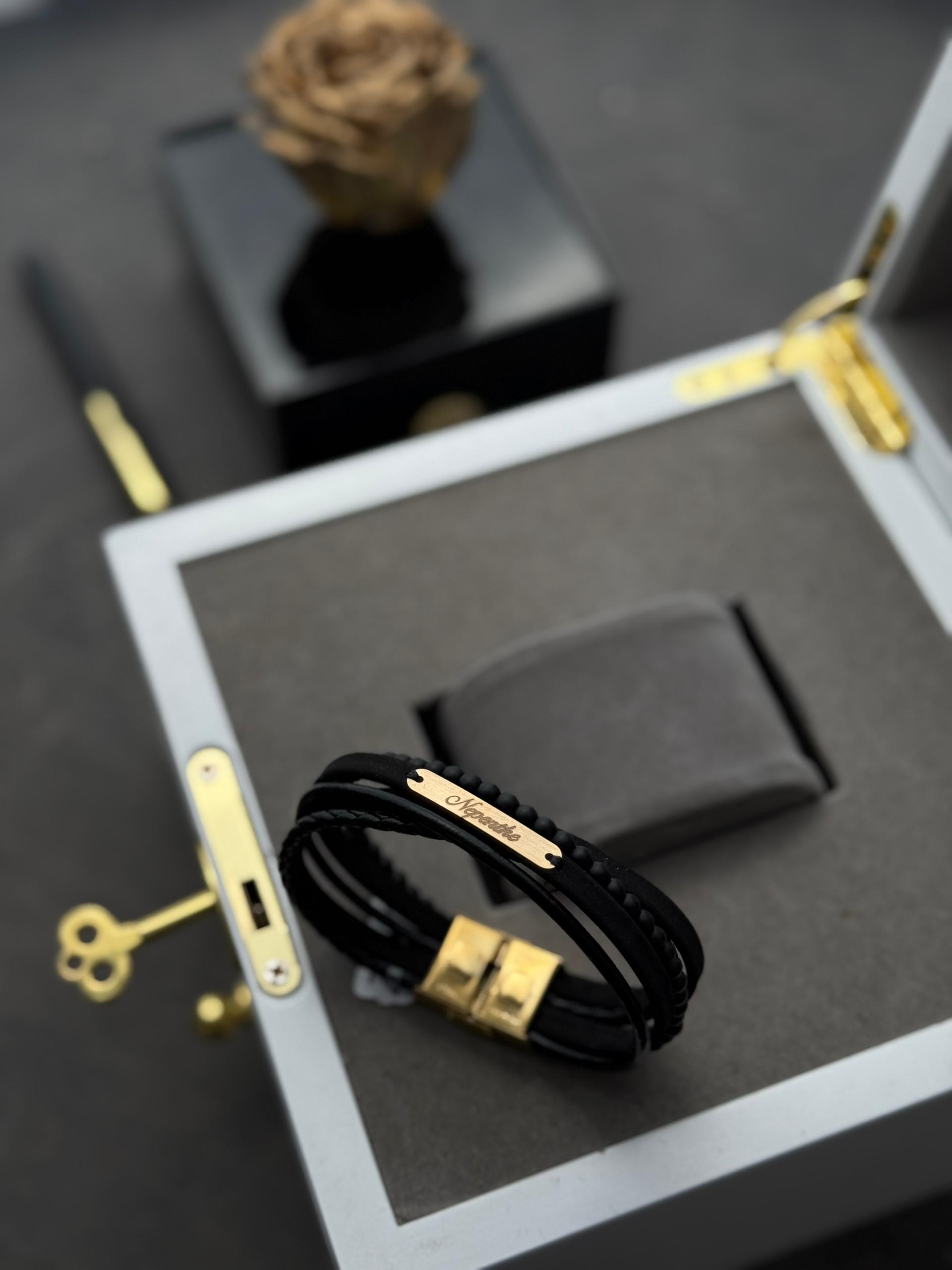 دستبند چرم nepenthe