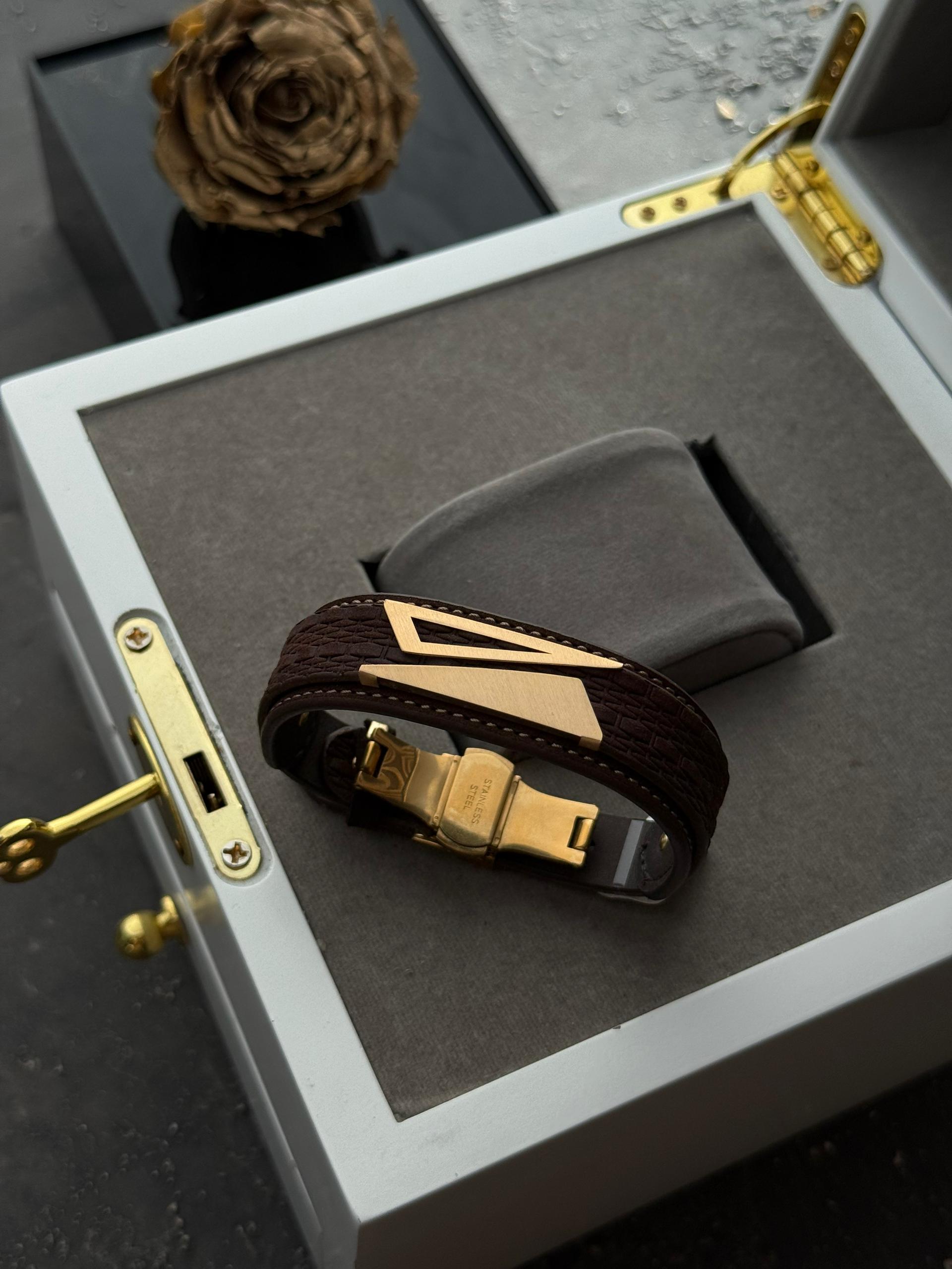 دستبند اسپرت ریلی