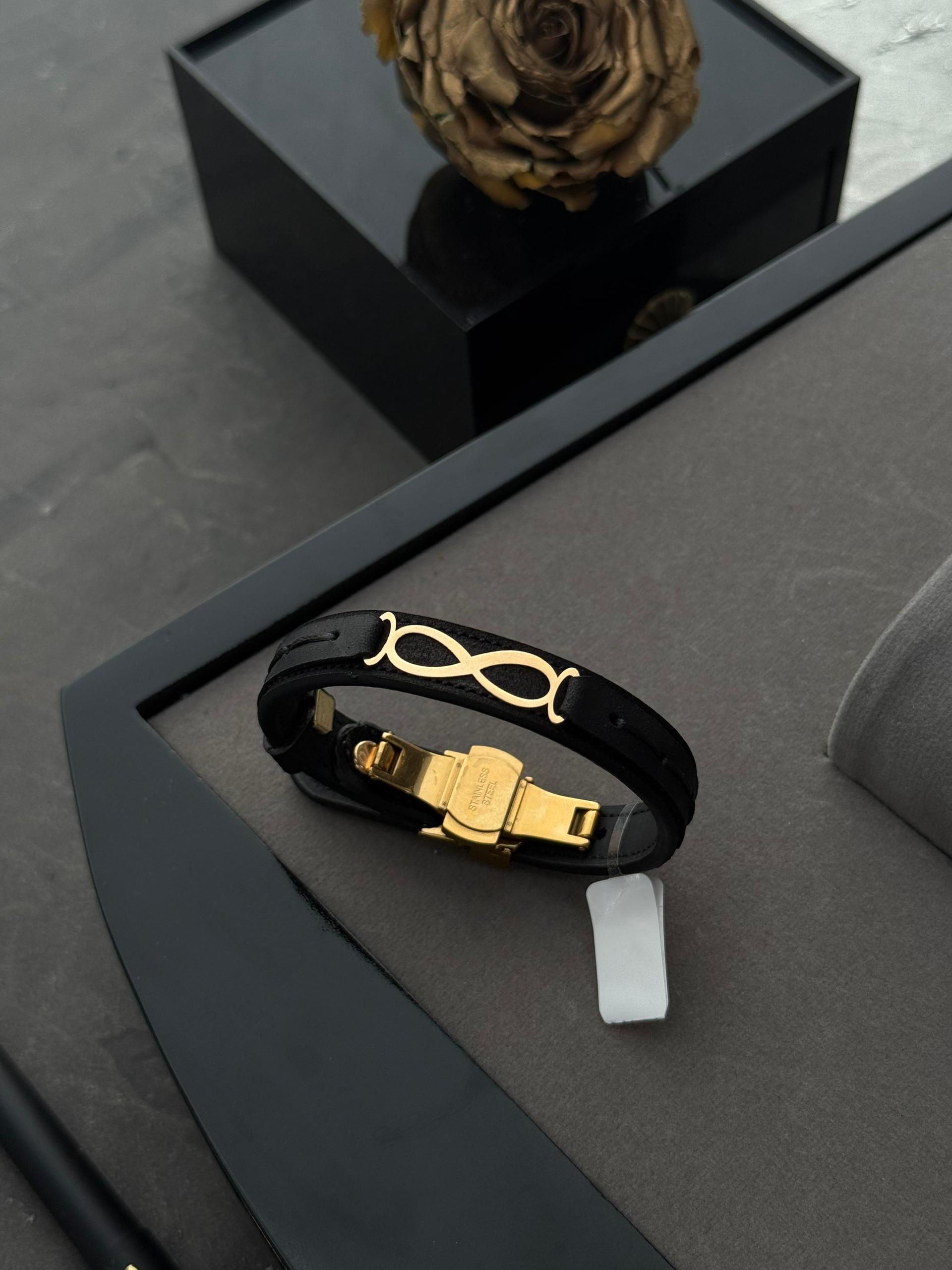 دستبند چرم اسپرت بی نهایت 