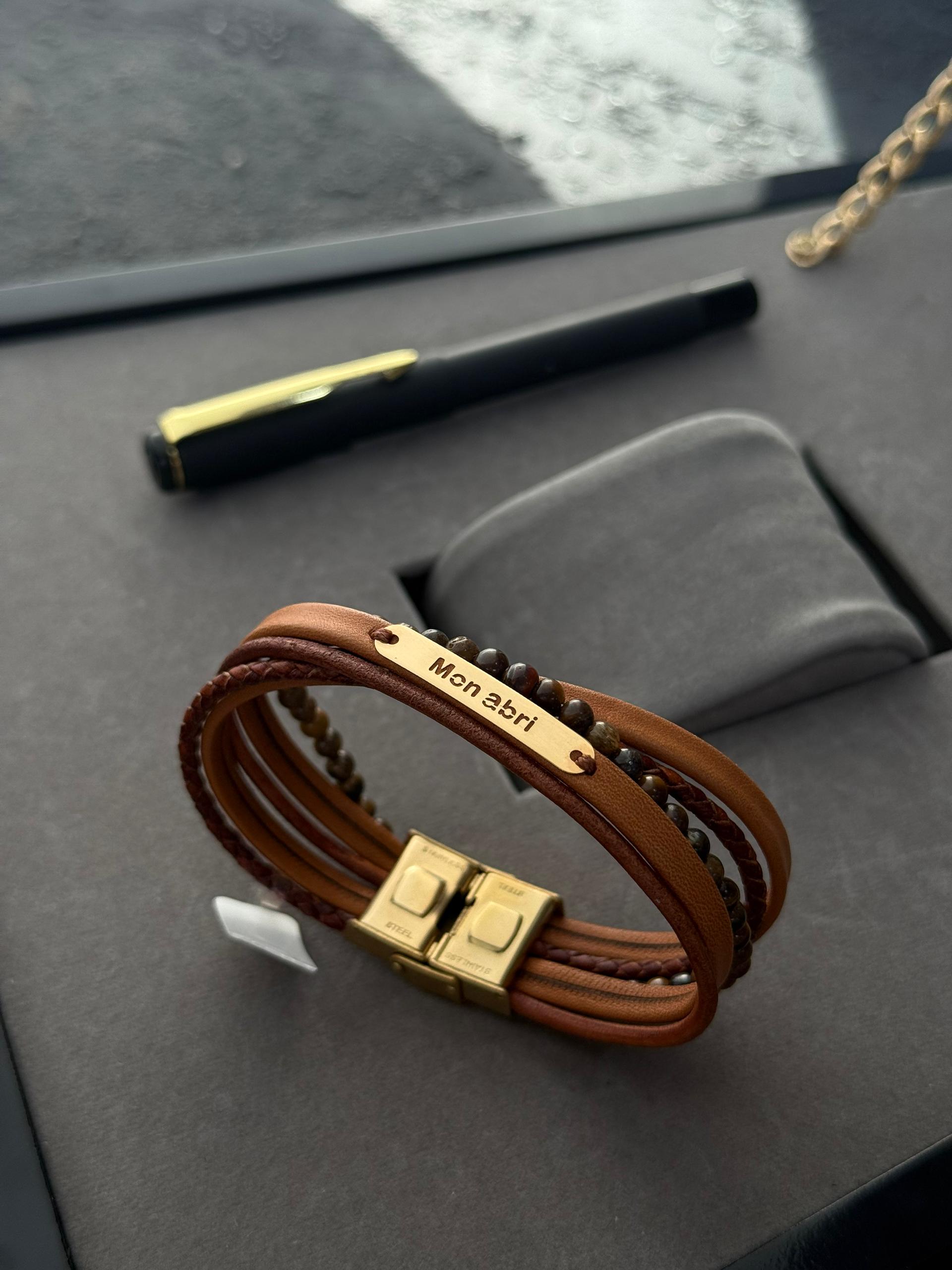 دستبند چرم ضربدری mon abri