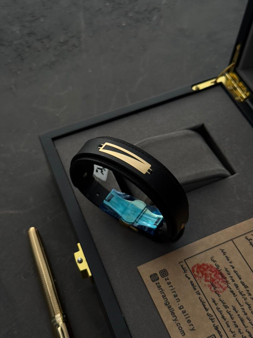 دستبند چرم اسپرت مثلثی